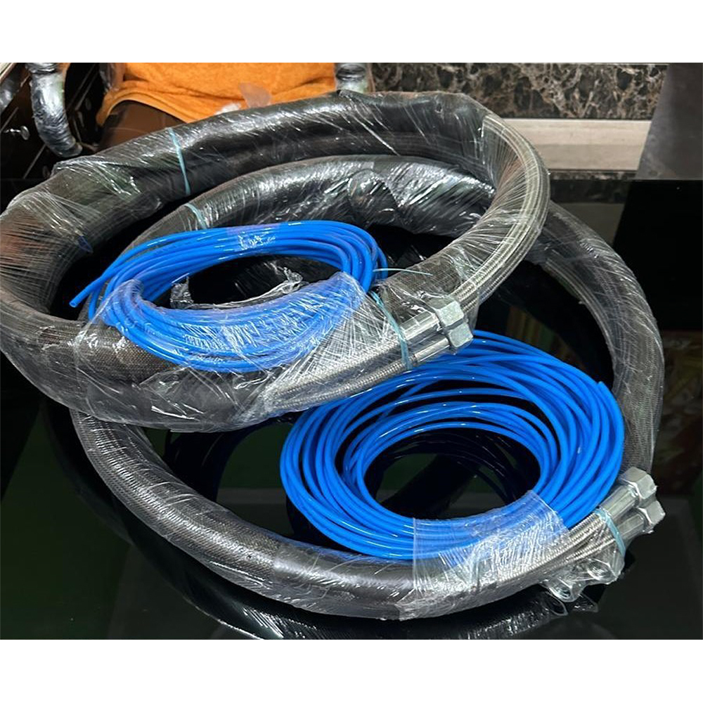 Adhesive Double Heated Mixer Hose - Application: Compression Testing
