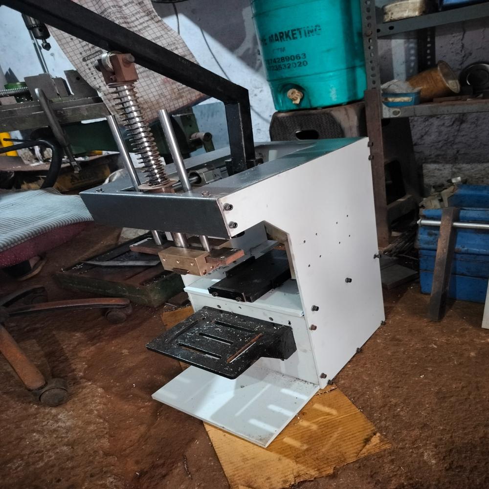 Manual Pad Printing Machine - Color: Blue