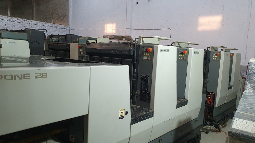 Komori Lithrone 428 Nl 4 Color Offset Printing Machines - Automatic Grade: Semi-Automatic