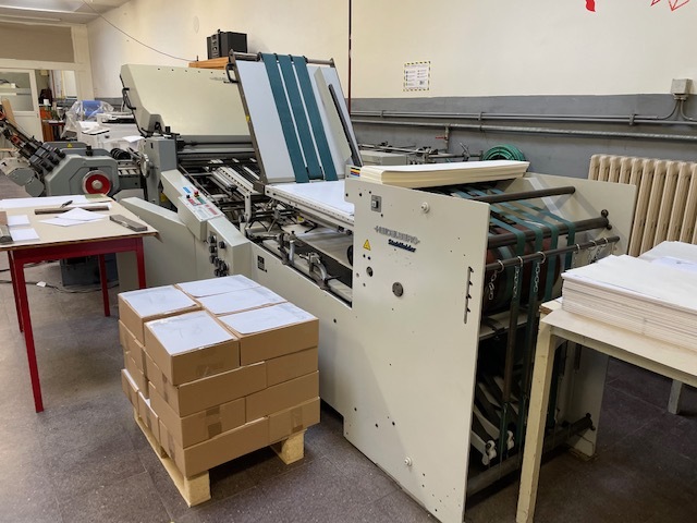 Heidelberg Stahl Ti 55-4 Folding Machines - Automatic Grade: Semi Automatic
