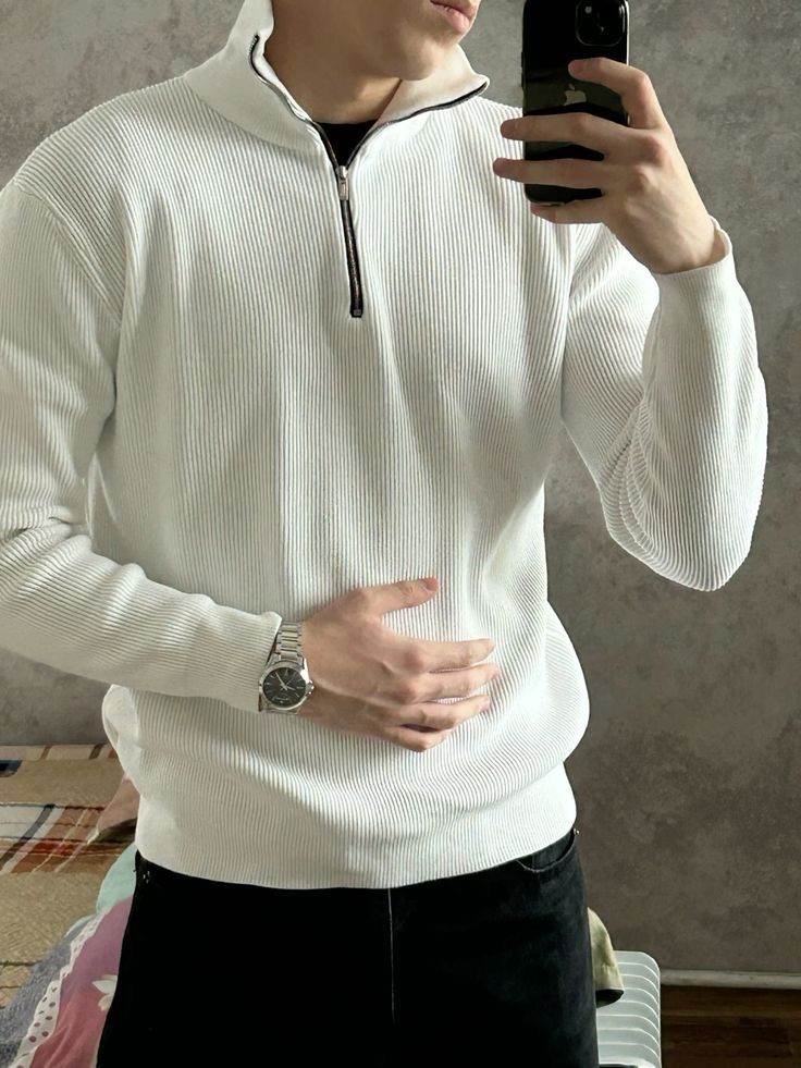 Mens Round Neck Sweater