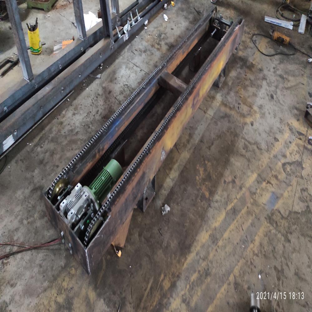 Chain Conveyor - Features: Good Quality
