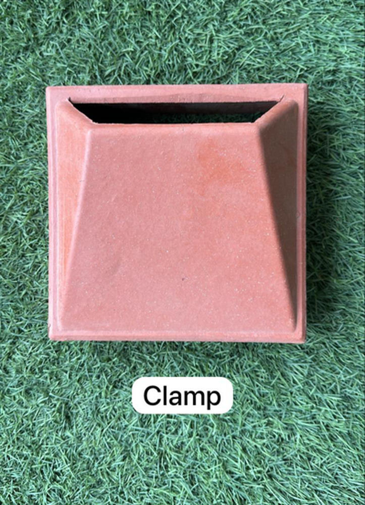 8X8 Clamp Terracotta Jali - Color: Red