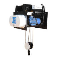 Wire rope hoist