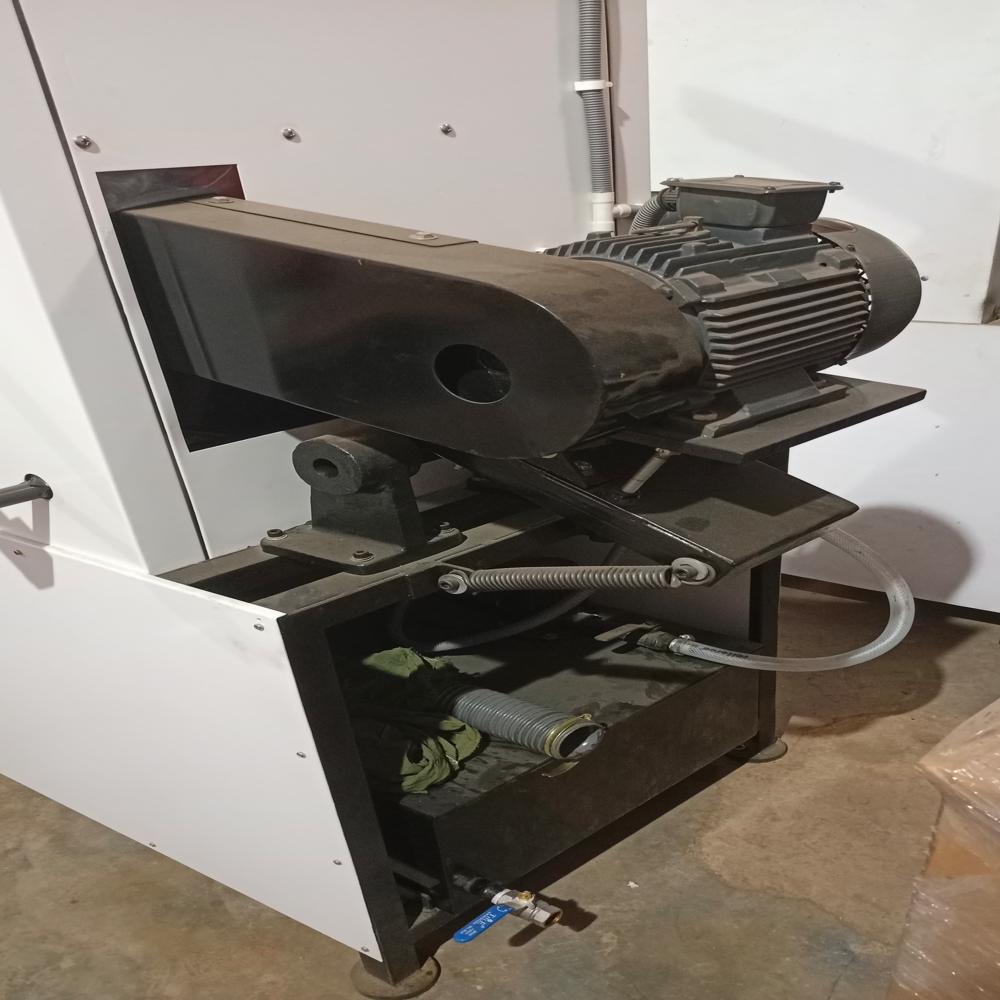 Abrasive Cutting Machine