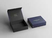 Free Magnetic Gift Box - Color: Black