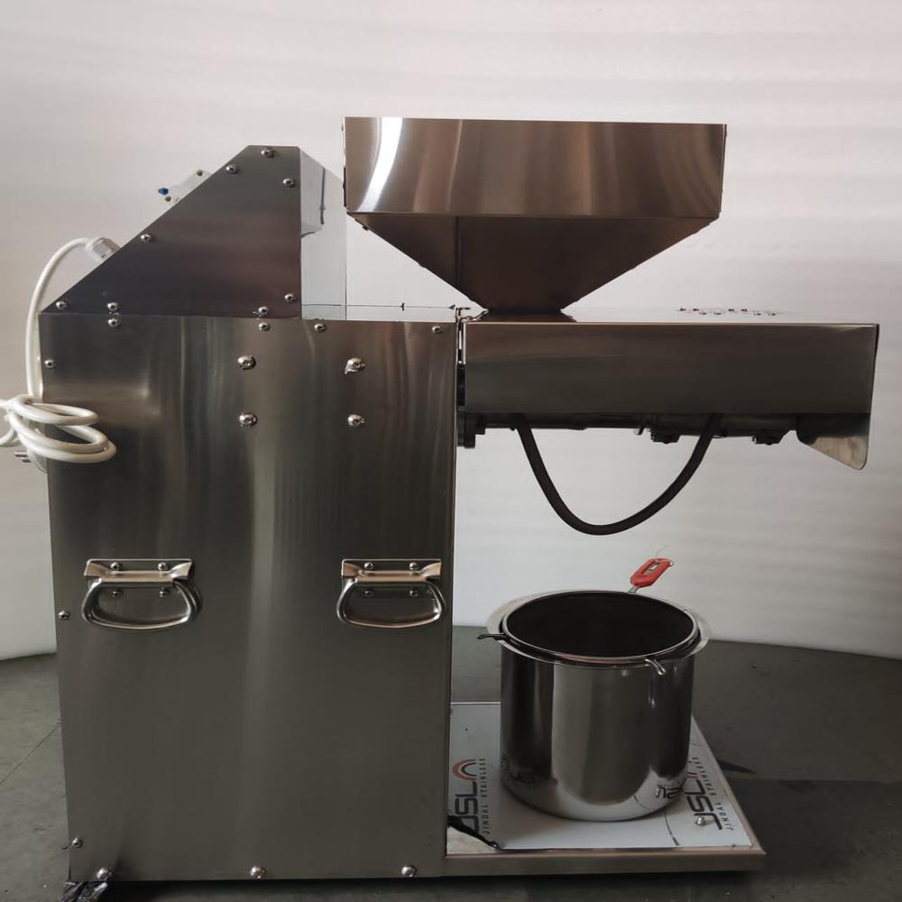 Oil Expeller Machine