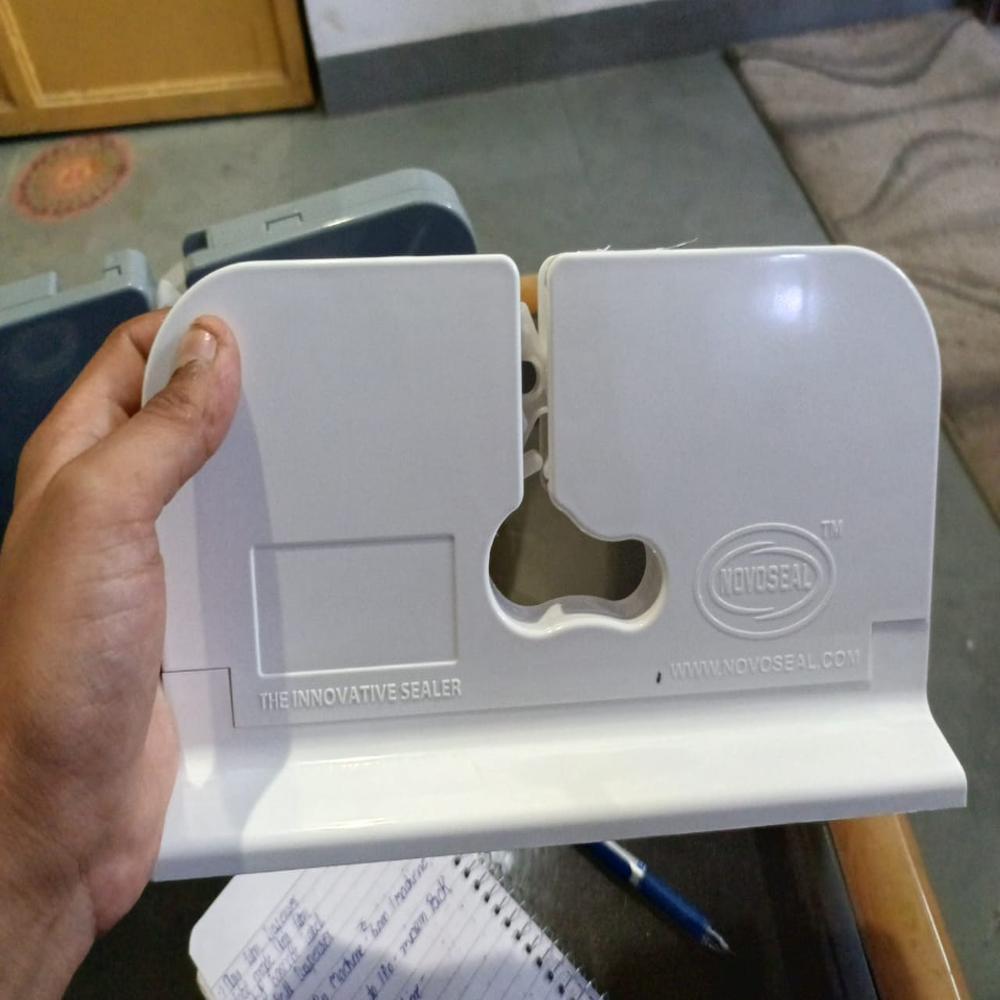 small sealing machine 