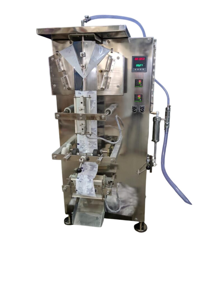 Lgp500 Single Head Milk Gear Pump Filling Machine - Capacity: 2000-2400 Pouches Per Hour Pcs/Hr