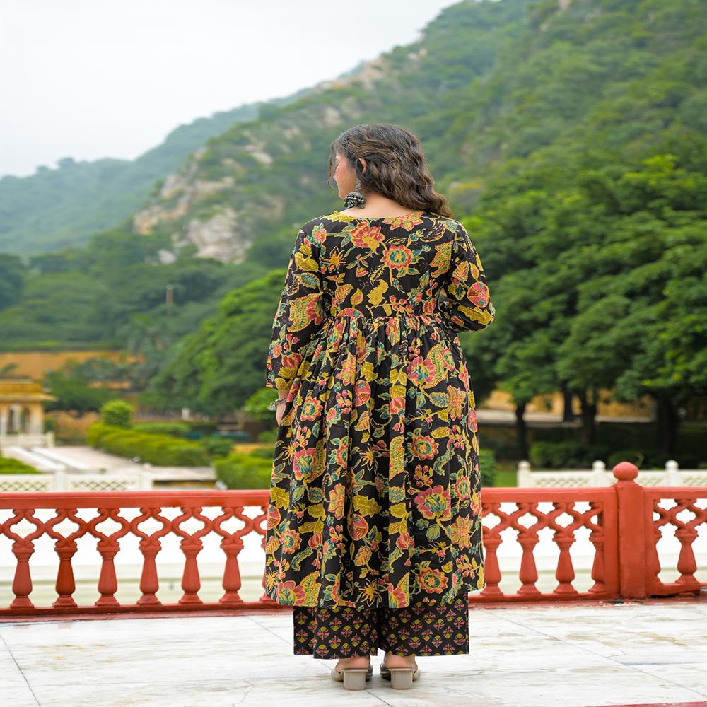 Divena Black Cotton Straight Kurta Pant With Dupatta