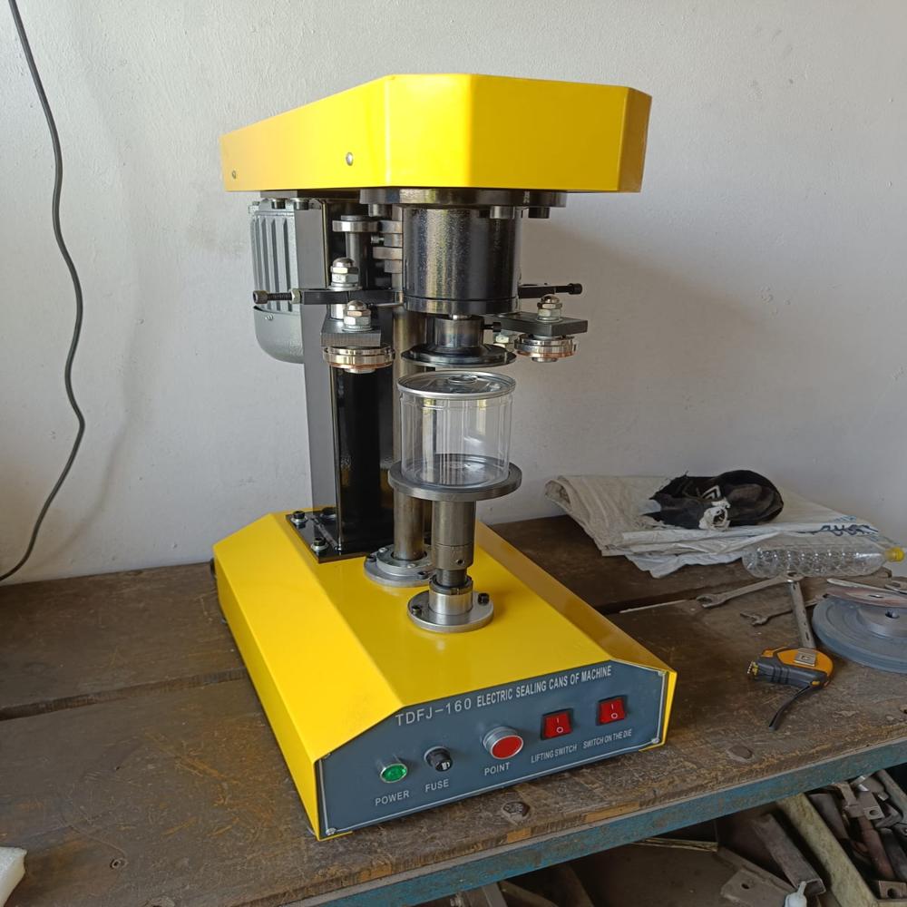 Tin Can Sealer Machine - Capacity: As Per Requirmnet Kg/hr