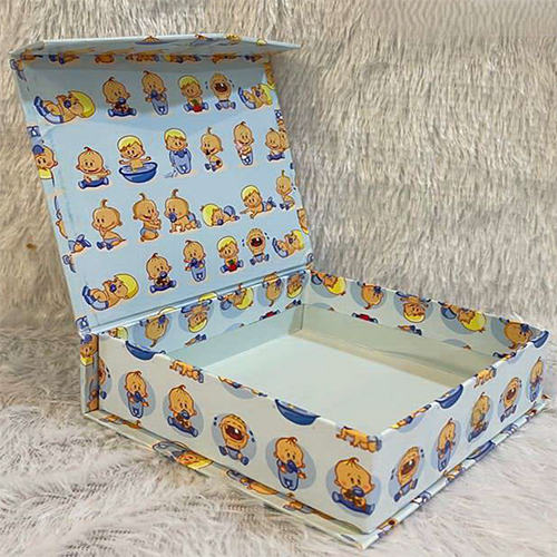 250 Gm Magnetic Box - Color: Multicolor