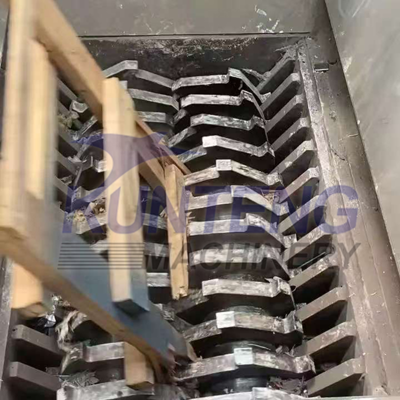 Twin Shaft Shredder Car Body Metal Shredder Machine
