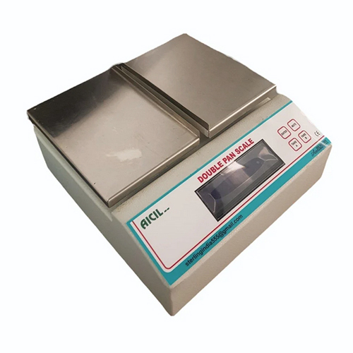 Double Pan Weighing Scale - Accuracy: 100 %