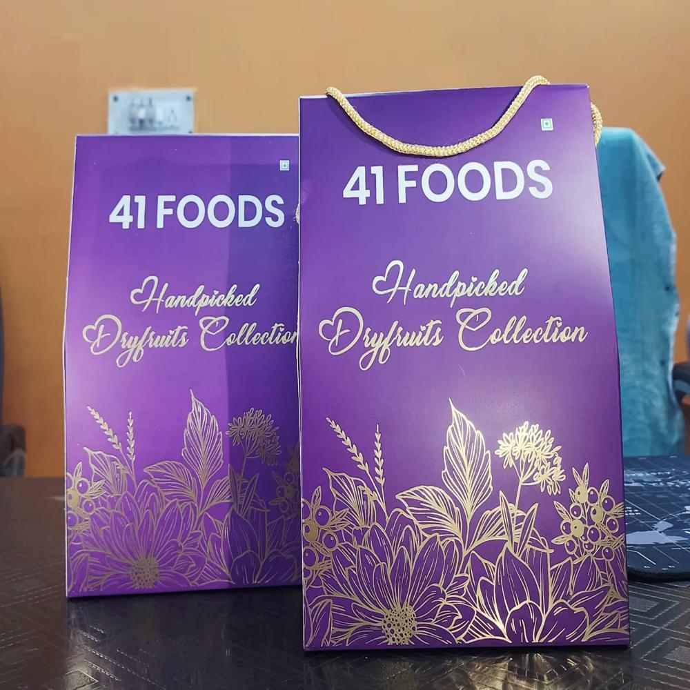 Carry Bag Box - Finishing: Matte Lamination