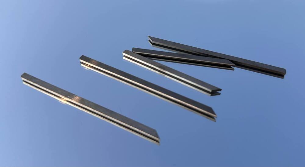 Tungsten Carbide Blades - Color: Silver