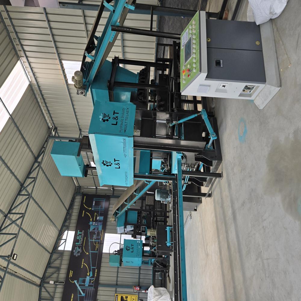 Automatic Fly Ash Brick Making Machine - 8 Cavity - Color: Multiple
