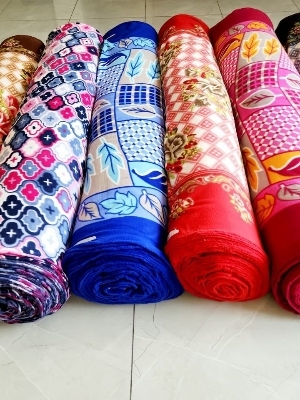 Each blanket weight 400 gm