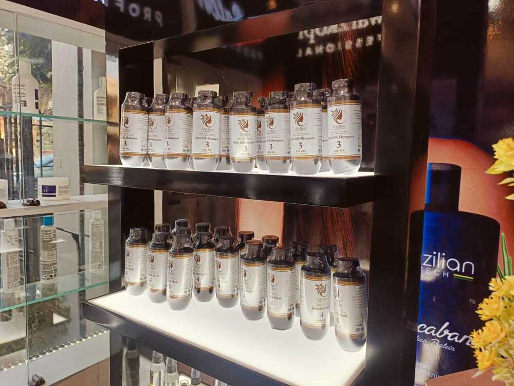 300 Ml Boto Silk Shampoo - Features: Durable