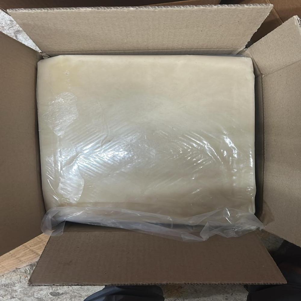 Frozen Custard Apple Pulp - Color: White