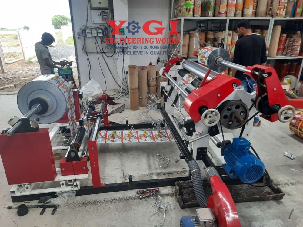 Blister Foil Slitting Machine - Color: White