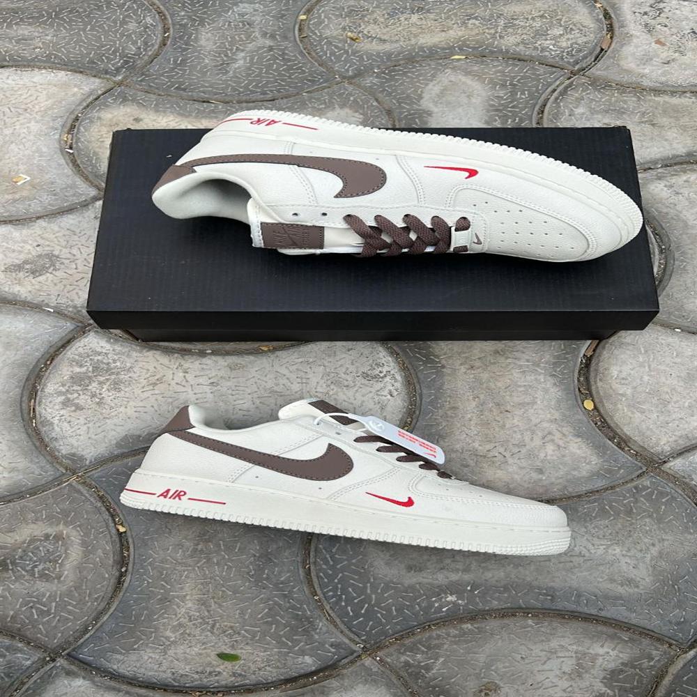 Nike airforce green tick