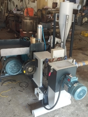 Plastic granulator machine