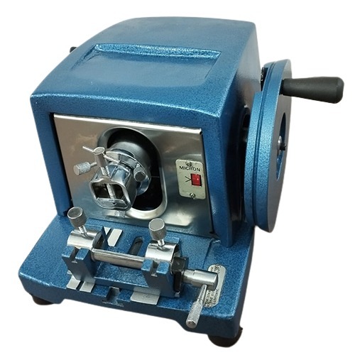 Rotary Microtome - A.O. Spencer Type/Ssi-1009 - Color: White