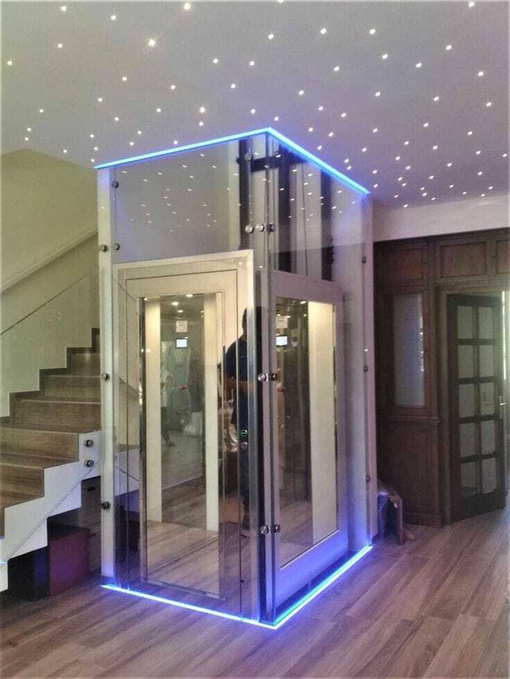 Villa Hydraulic Lift