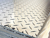 Stainless Steel Chequered Sheet - Grade: Various Grades Available