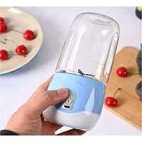 Mini Usb Juicer - Capacity: 380 Ml Milliliter (ml)