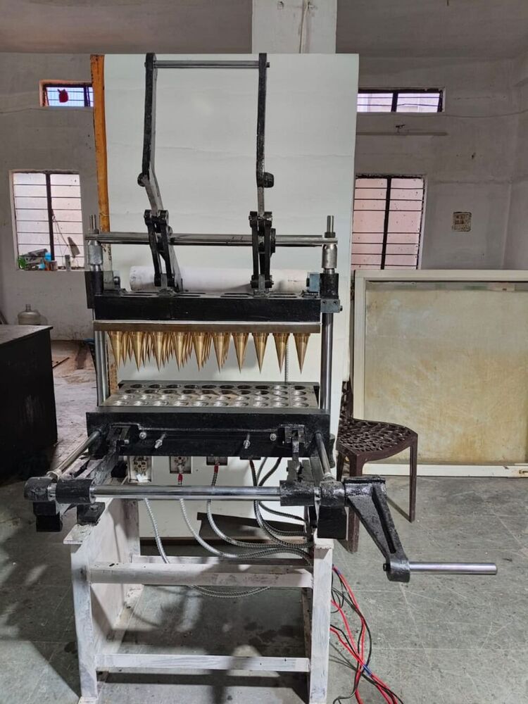 Semi Automatic Ice Cream Cone Making Machine - Feature: High Quality
