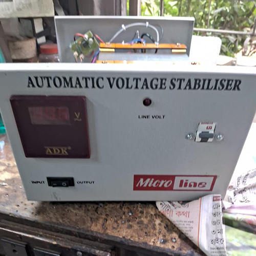 Automatic Relay Voltage Stabilizer - Efficiency: High