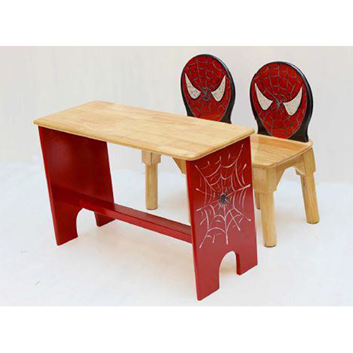 Spider Table with 2 Chairs