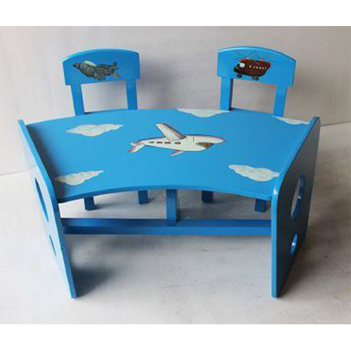 Curve Table with 2 Chairs