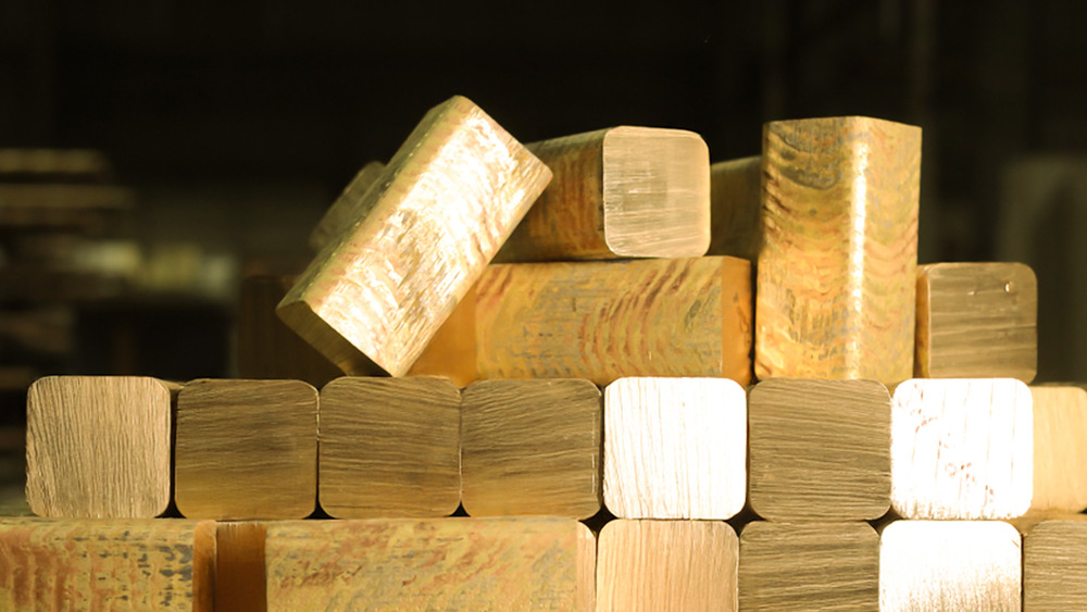 Brass Ingots - Color: Golden