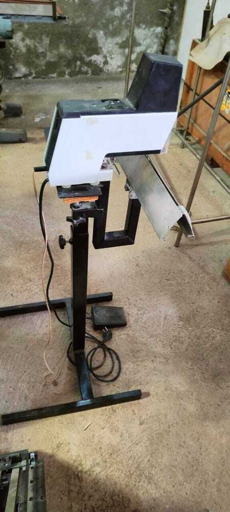 Horizon Stitching Machine - Material: Steel