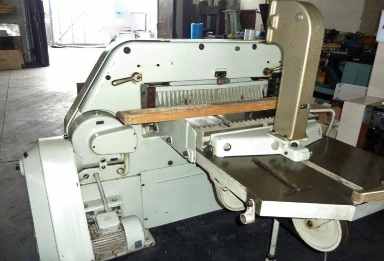 POLAR 80 HY Paper Cutting Machine