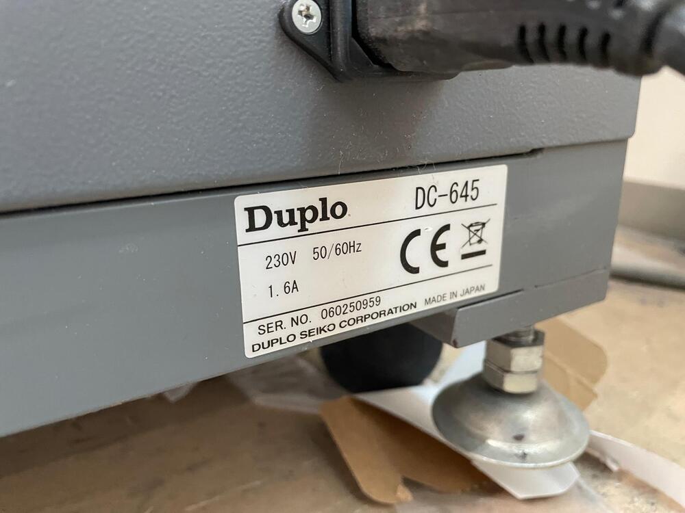DUPLO DC 645 Paper Cutting Machine