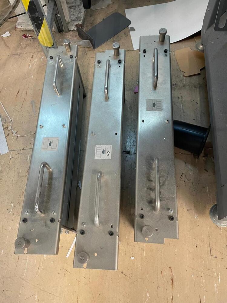 DUPLO DC 645 Paper Cutting Machine