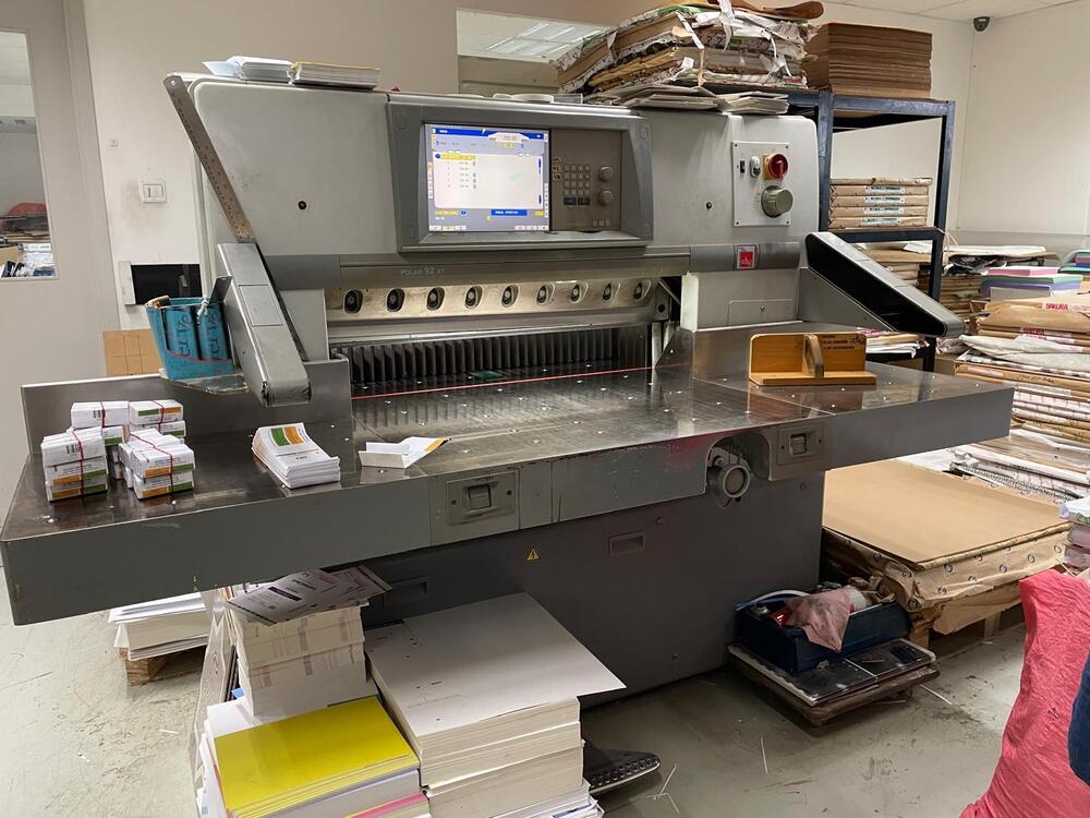 POLAR 92 XT Paper Cutting Machine