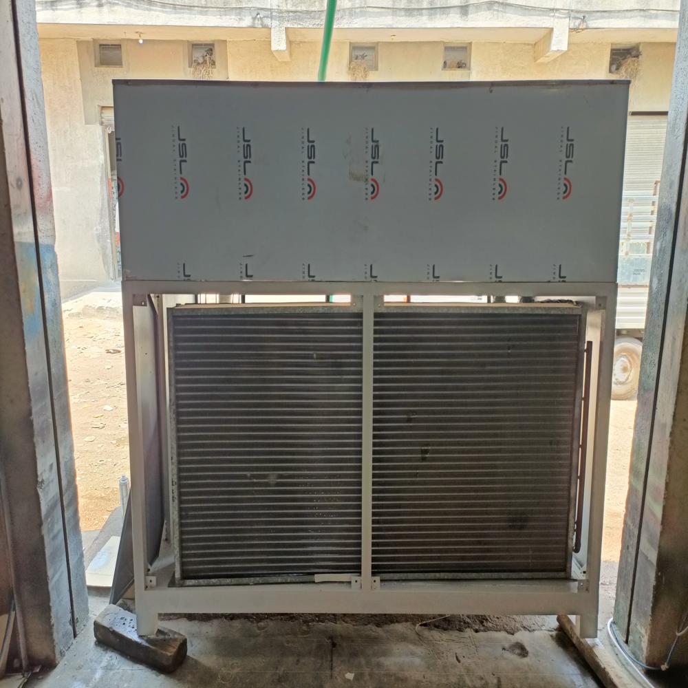 4 tr air cooled scroll chiller