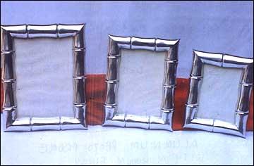 एल्यूमिनियम फोटो फ्रेम