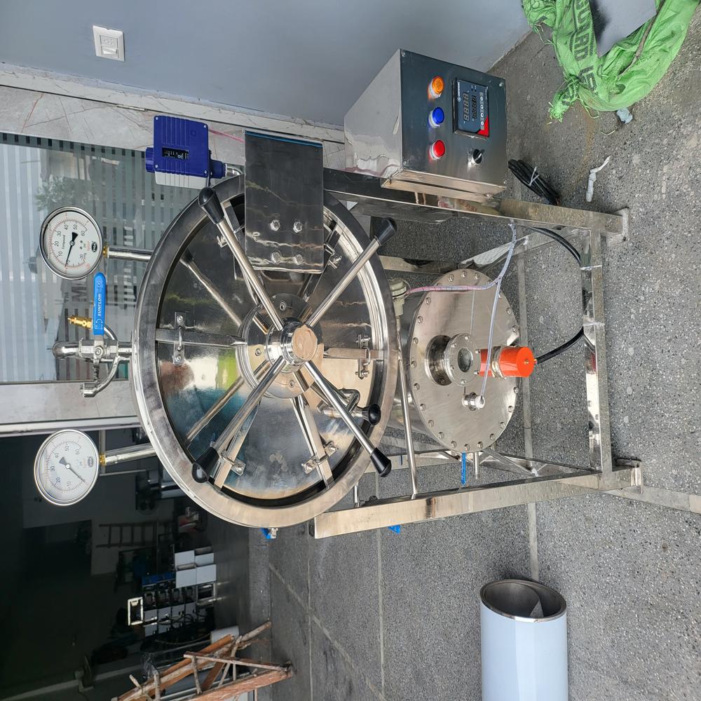 Horizontal Cylindrical Autoclave - Automation Grade: Semi Automatic