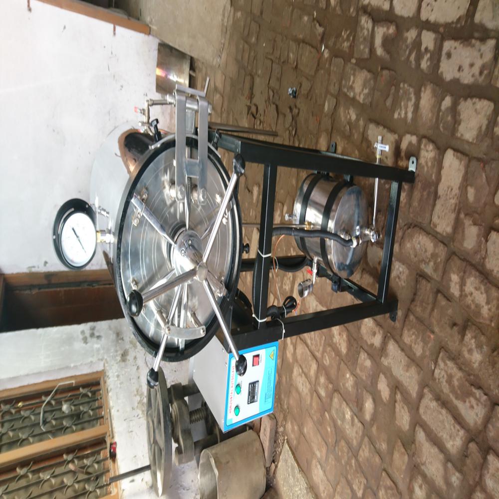 Horizontal Cylindrical Autoclave - Automation Grade: Semi Automatic