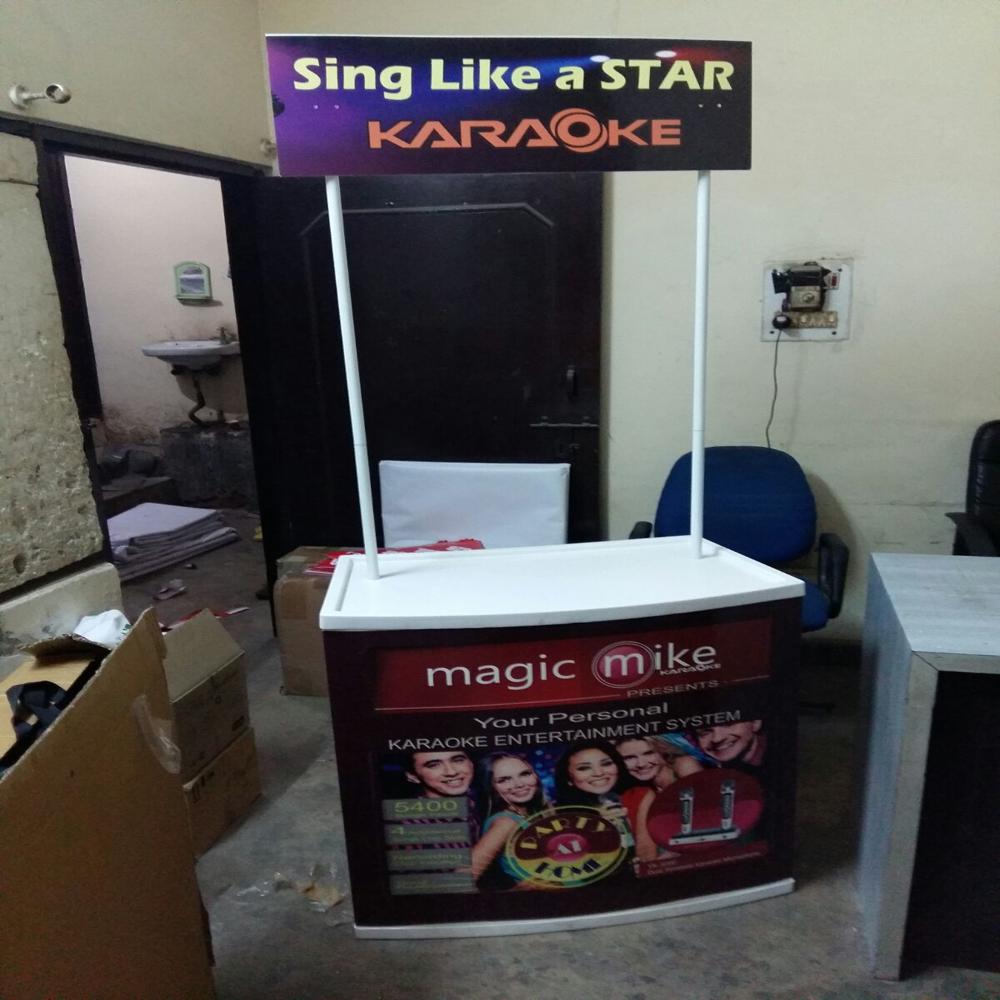 Pvc Promotional Table - Color: Multi Color