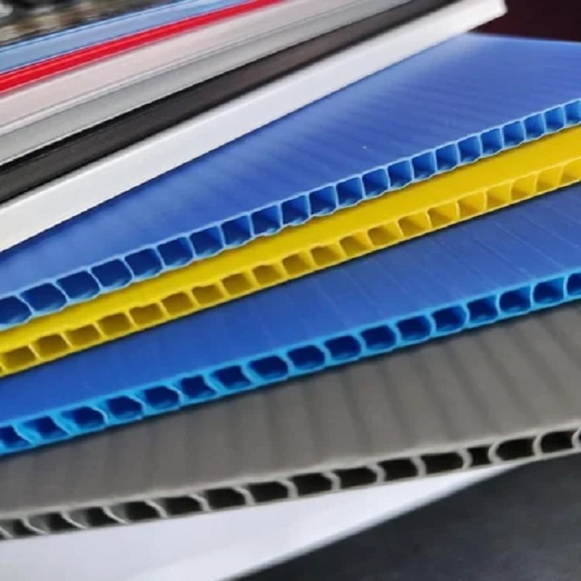 Pp Corrugated Floor Protection Sheet - Color: Grey