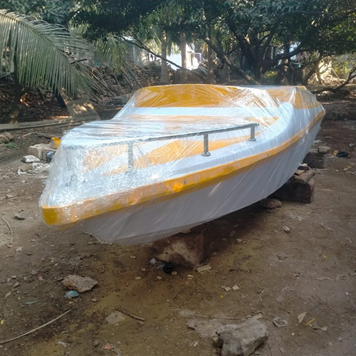 Ten Seater Racing Boat - Capacity (Person): 10