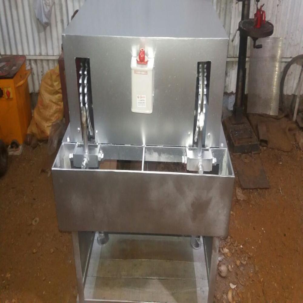 Double Side Coconut Deshelling Machine