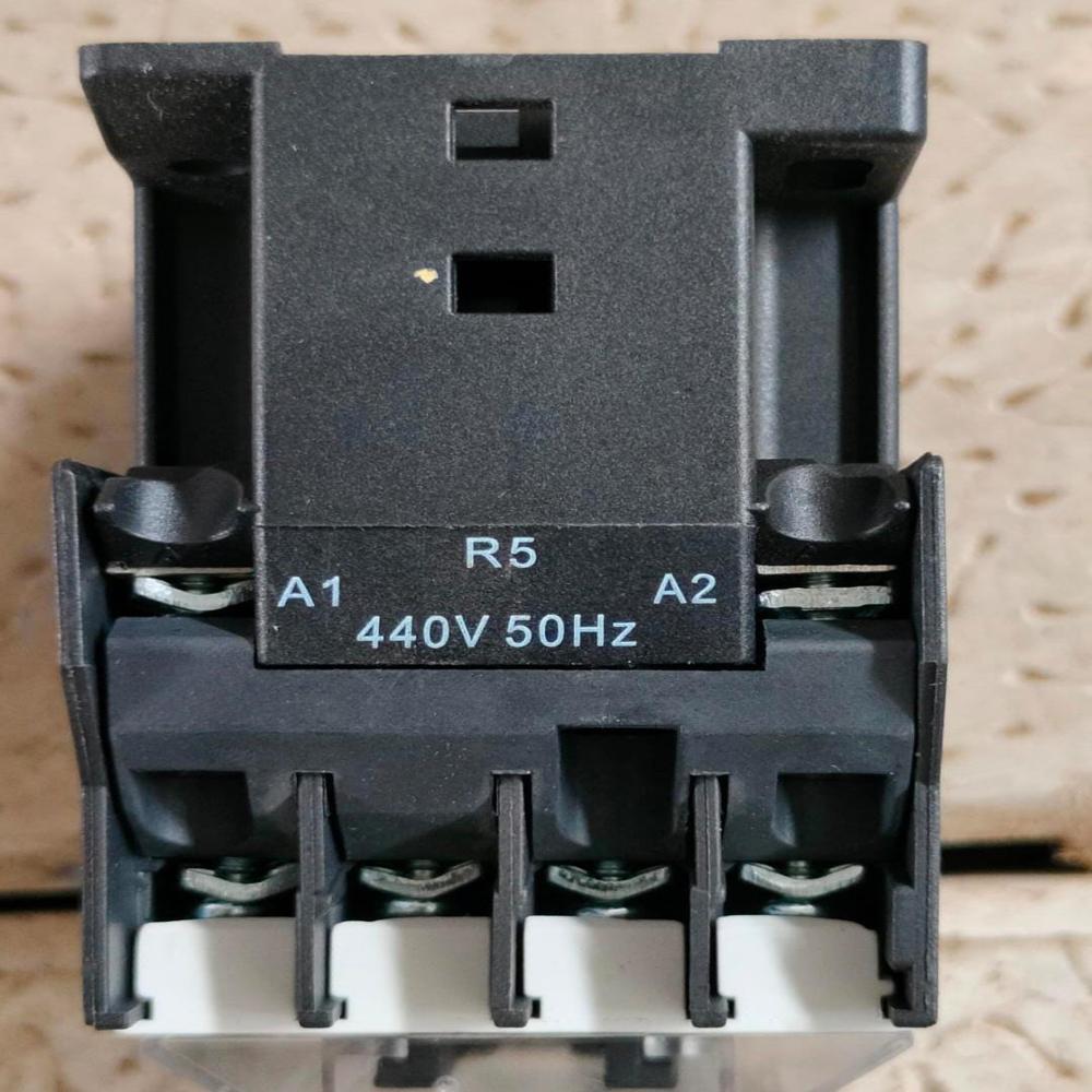 Sibass Contactor 9amp 415v New Boxpack Part Num - Se1d0910 - Application: Industrial